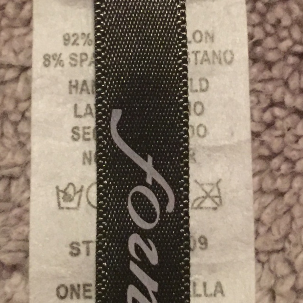 Bandeau - Picture 2 of 3